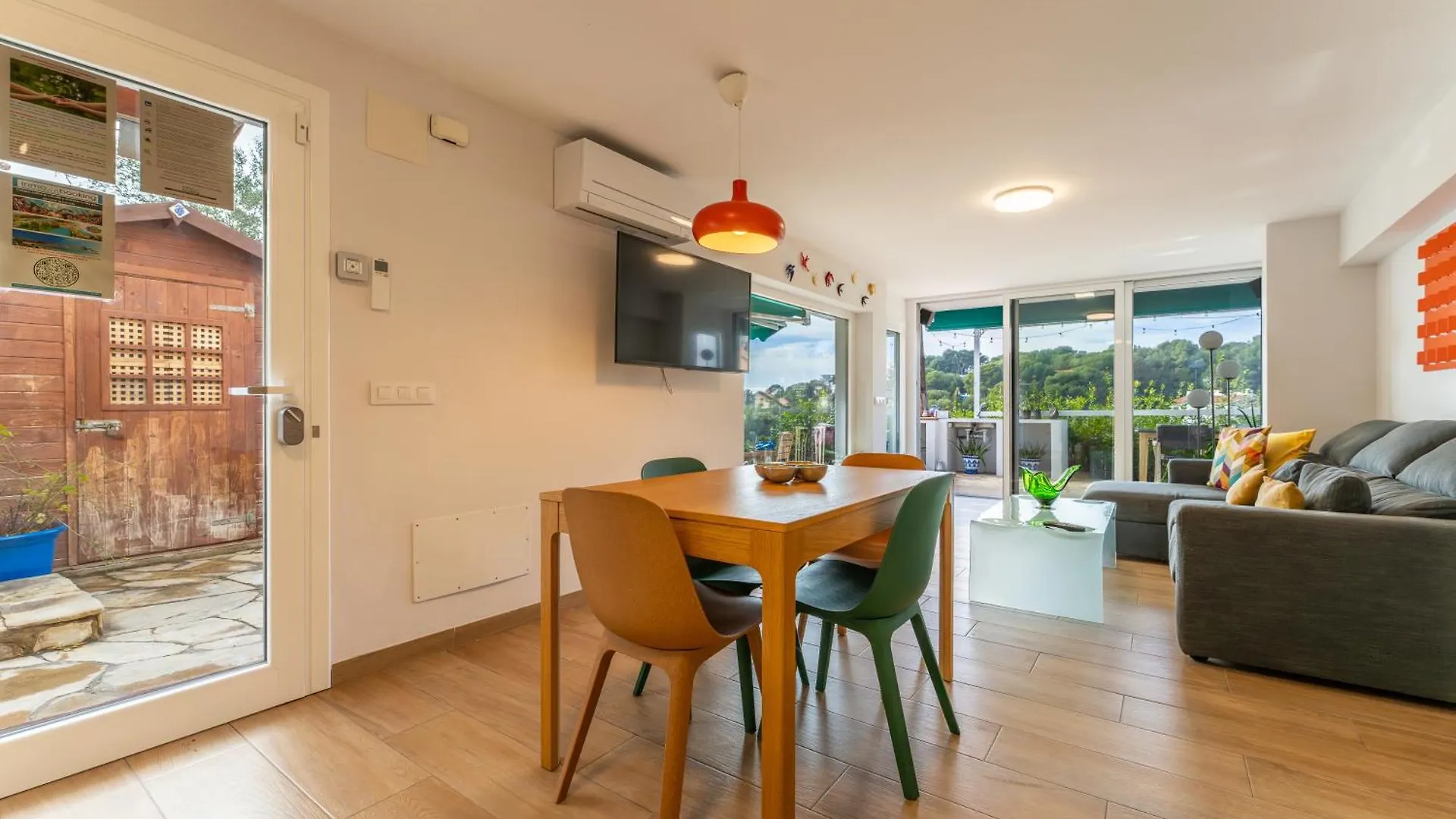 Luxury Designer Beach Front Two Bedroom Apartment Salou