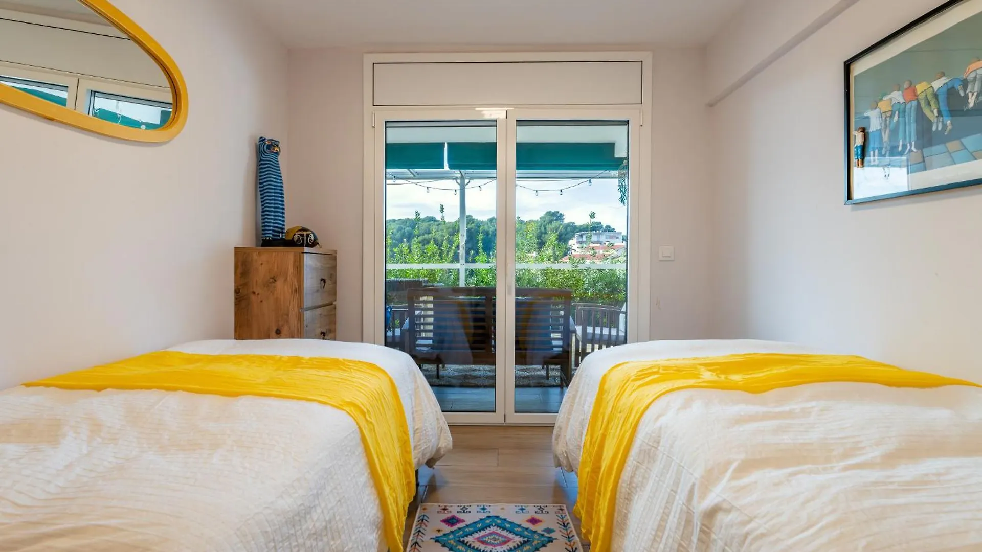 Luxury Designer Beach Front Two Bedroom Apartment Salou